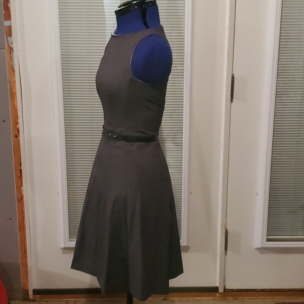 Dress - Picture 3 of 4